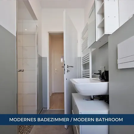 Rtr - Fuer Bis Zu 2 Personen - Voll Ausgestattet - Zentrum - Smart Tv - Wifi - Modern